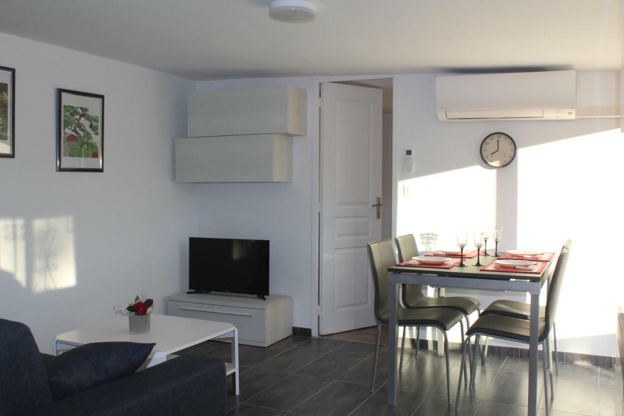 Charmante Villa A 15 Min De Nice Avec Piscine Blausasc Ngoại thất bức ảnh
