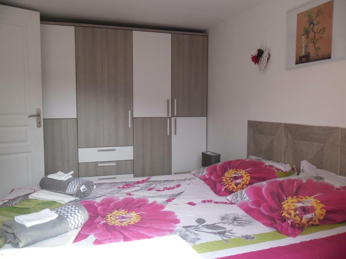 Charmante Villa A 15 Min De Nice Avec Piscine Blausasc Ngoại thất bức ảnh
