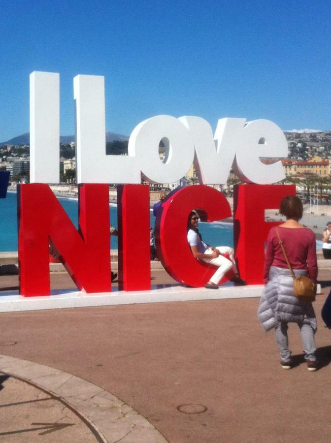 Charmante Villa A 15 Min De Nice Avec Piscine Blausasc Ngoại thất bức ảnh
